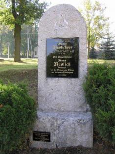 Odhalení pomníku Hansi Kudlichovi 